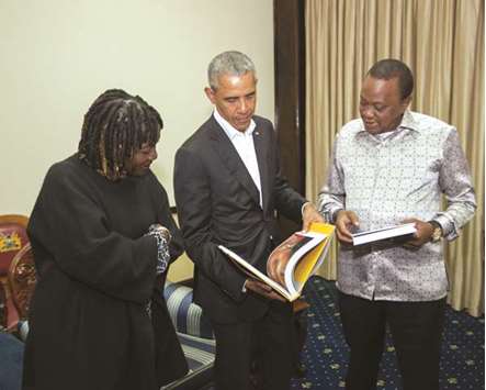 Kenyau2019s President Uhuru Kenyatta meets former US president Barack Obama and Auma Obama, his half sister at State House Nairobi, yesterday.
