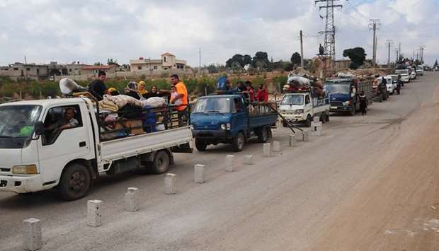 Displaced Syrians returning to their villages in the province of Daraa