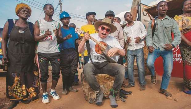 Malawi musician Lazarus Chigwandali performs in Lilongweu2019s Area 3 Market.