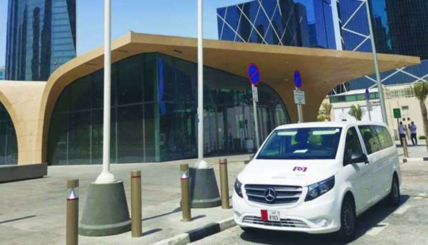 Metroexpress uses a fleet of branded Mercedes Vito vans, seating 7 people per vehicle. 