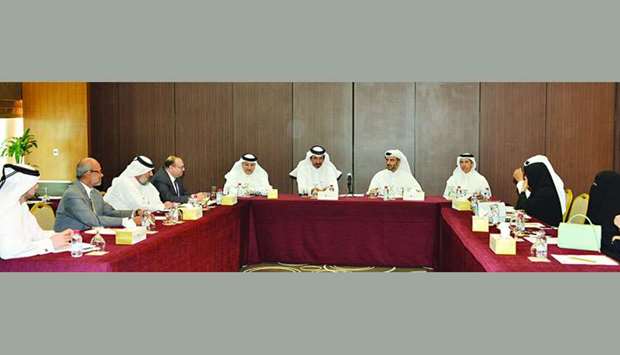 Mohamed bin Towar al-Kuwari presiding over the meeting held in the presence of Omar bin Abdul Aziz al-Namaa.