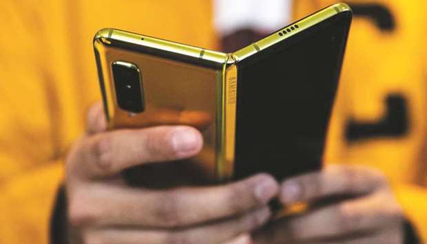 Samsung Electronics has completed a two-month redesign of the Galaxy Fold to fix embarrassing screen failures that forced its delay, allowing the Korean giant to debut its marquee smartphone in time for the crucial holiday season, people familiar with the matter said.
