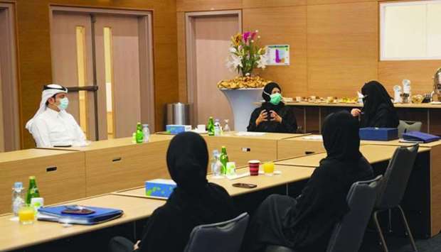HE the Minister of Public Health, Dr Hanan Mohamed al-Kuwari, attending a meeting with the Covid-19 Health Tactical Command Team.