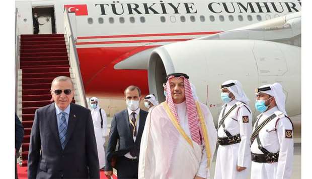Turkish President arrives in Doha

