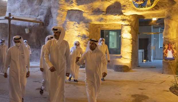 His Highness the Amir Sheikh Tamim bin Hamad al-Thani inspects the resort's facilities