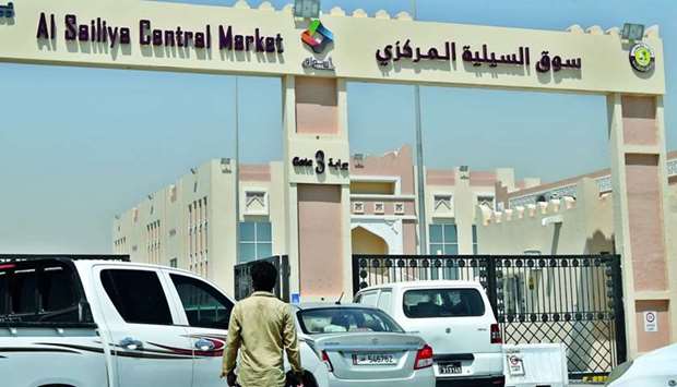Entry to Al Sailiya Central Market is blocked until the parking slots become vacant again.