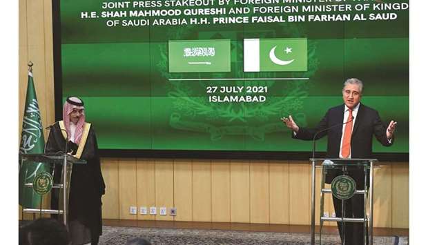 Pakistanu2019s Foreign Minister Shah Mahmood Qureshi (right) and Saudi Foreign Minister Prince Faisal bin Farhan al-Saud during a joint news conference at the Foreign Ministry in Islamabad yesterday. (AFP)
