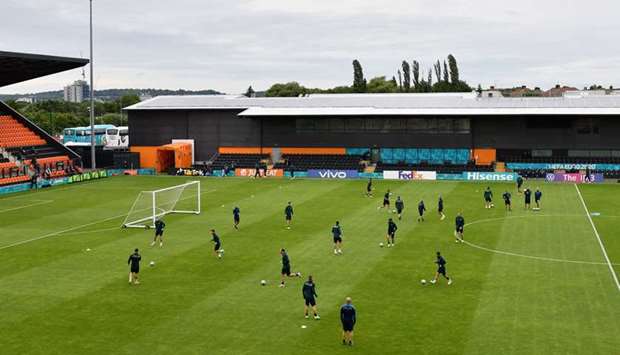 Italy's players take part in an  MD-1 training session at The Hive Stadium in London