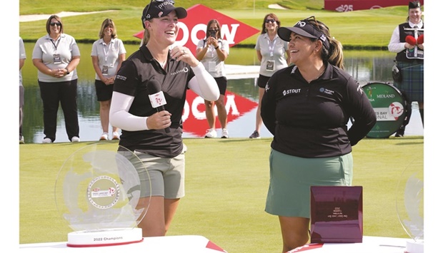 Jennifer Kupcho of the US (left) and compatriot Lizette Salas speak to the crowd after winning the Dow Great Lakes Bay Invitational at Midland Country Club in Midland, Michigan. (AFP)