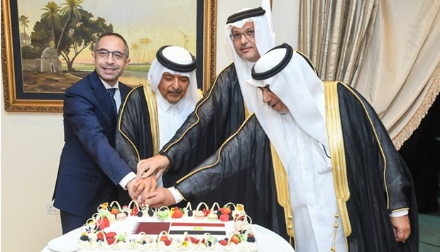 Dignitaries cutting the ceremonial cake at the event. PICTURE: Ram Chand