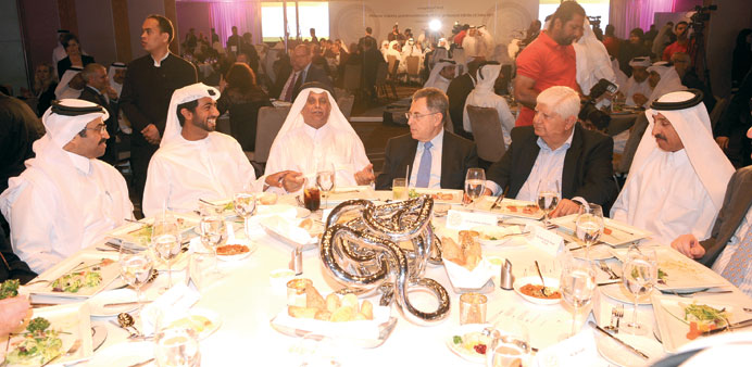  Guests and dignitaries at the gala dinner.