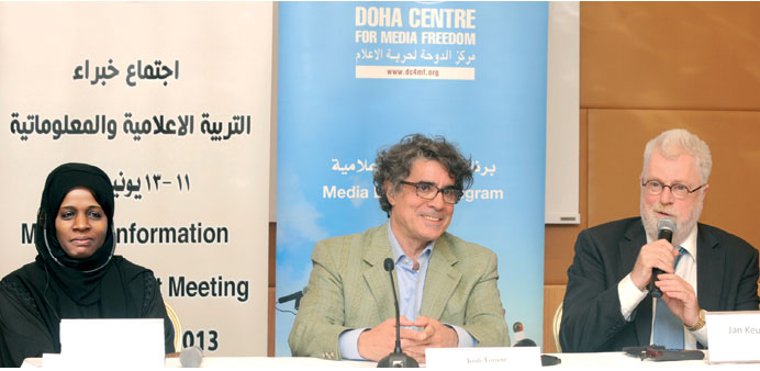  Asmaa al-Mohannadi, Jordi Torrent and Jan Keulen at the press conference.