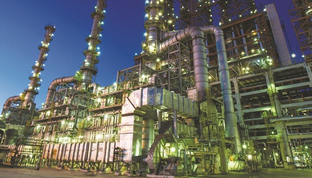 Essar Oilu2019s refinery in Vadinar, India. Essar expects to lower purchases from Iran after shipments from Rosneft begin once the Russian state producer completes a deal to buy a stake in the Indian company, according to Lalit Kumar Gupta, Essar Oilu2019s CEO.