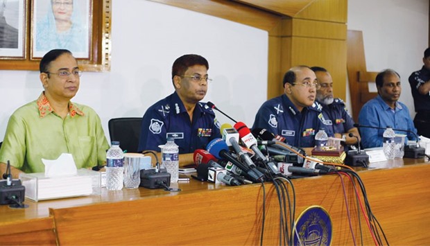 A K M Shahidul Hoque, second right, speaking during a press conference in Dhaka yesterday.
