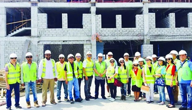 Philippine embassy and PSD officials led by ambassador Wilfredo Santos (centre) and principal Alexander Acosta visited the site of the new PSD building at Abu Hamour last Saturday.