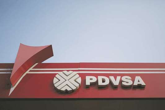 PDVSA has cut crude sales to US refining unit Citgo Petroleum since May to increase its supply to Rosneft in order to catch up on overdue Russian deliveries.