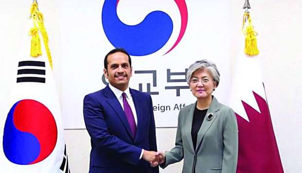 HE the Deputy Prime Minister and Minister of Foreign Affairs Sheikh Mohamed bin Abdulrahman al-Thani met in Seoul Friday with South Korean Minister of Foreign Affairs Kang Kyung-wha during his official visit to Korea. During the meeting, they discussed bilateral relations and means of boosting them in all fields, besides issues of common concern. HE the Foreign Minister affirmed the close partnership between Qatar and South Korea, which is considered as Qatar's second trading partner, expressing the aspiration of both sides to expand ties.