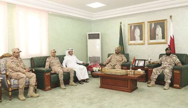 Qatari Kuwaiti Defence Ties Reviewed Gulf Times