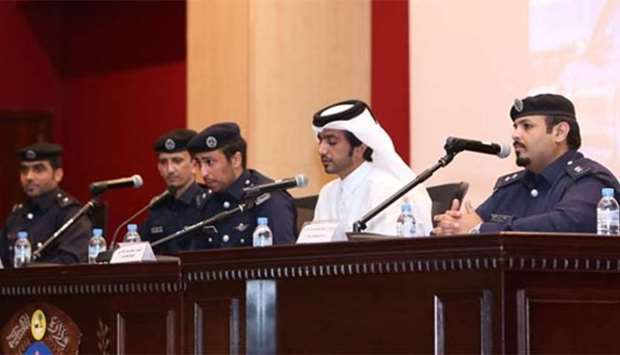 The seminar discusses ways to achieve safe driving on roads.