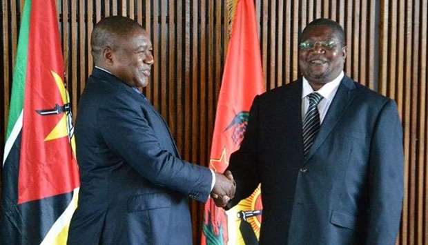 Mozambican President Filipe Nyusi and Renamo opposition leader Ossufo Momade