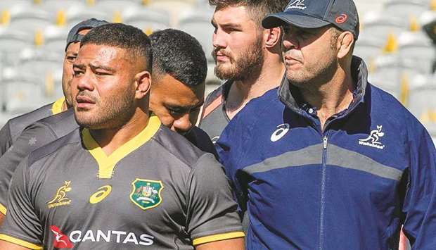 Australiau2019s head coach Michael Cheika (right) with his players during a training session. (AFP)
