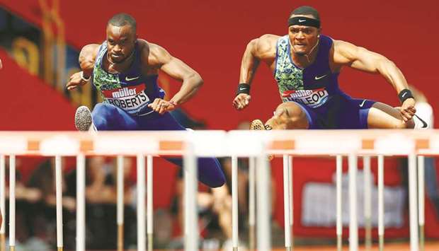 Jamaicau2019s Omar McLeod (right) on his way to menu2019s 110m hurdles final at the Diamond League Birmingham Grand Prix on Sunday. (Reuters)