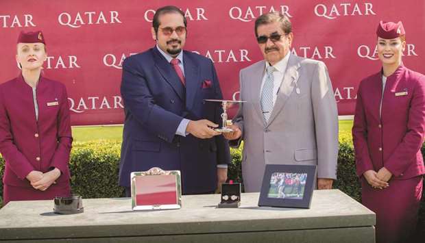 Qatar Racing and Equestrian Club CEO Nasser Sherida al-Kaabi (second from left) presented the trophies for Qatar King George Stakes (Group 2) at Qatar Goodwood Festival. PICTURES: Juhaim