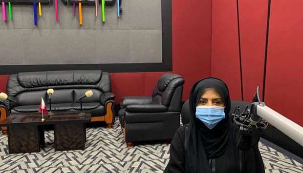 Fawzia al-Khater talking to Qatar Radio 