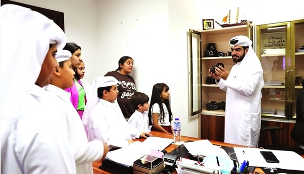 QNA hosted a number of children of employees to learn about the nature of their work and to see the professional life of the employees in general, as well as to engage in some clerical, editorial or technical work at the agency
