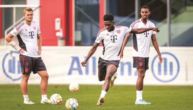 Bayern Munich players at a training session yesterday, on the eve of their Bundesliga match against Borussia Moenchengladbach.