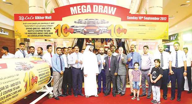 The draw was held under the supervision of Abdul Malik, inspector from the Ministry of Economy and Commerce.