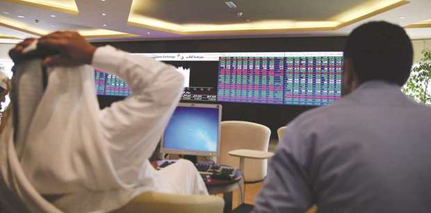 Local retail investors turned bullish amid an increased buying support from Gulf institutions as the 20-stock Qatar Index yesterday rose 0.42% in the third straight session of gains to close at 8,395.52 points.
