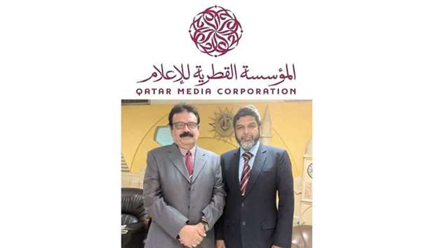 Riaz Ahmad Bakali (right) was a guest on Qatar Urdu Radiou2019s show Haqeeqat yesterday.