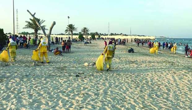 Many visitors had thrown wastes in undesignated areas on Friday.