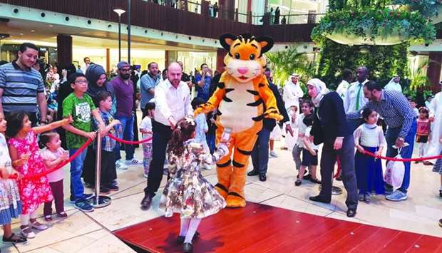 Children had a great time interacting with some of their favourite characters. A character from Baraem TV greets spectators.