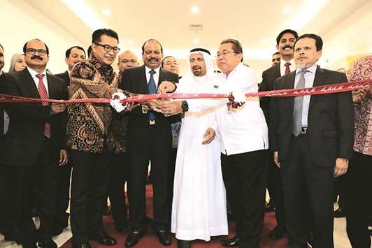 Yusuff Ali joins Hariyoga, Rawita, and al-Raeesi during the inauguration of the second LuLu hypermarket in Indonesia.