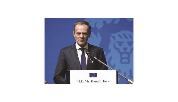 Tusk: If some want to solve the crisis, while others want to use it, it will remain unsolvable.
