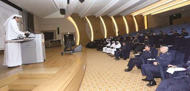 The Visa Support Services Department at the General Directorate of Passports has held a seminar for various Ministry of Interior (MoI) department directors and committee heads on the project pertaining to the completion of work visa procedures in the home countries of expatriates.