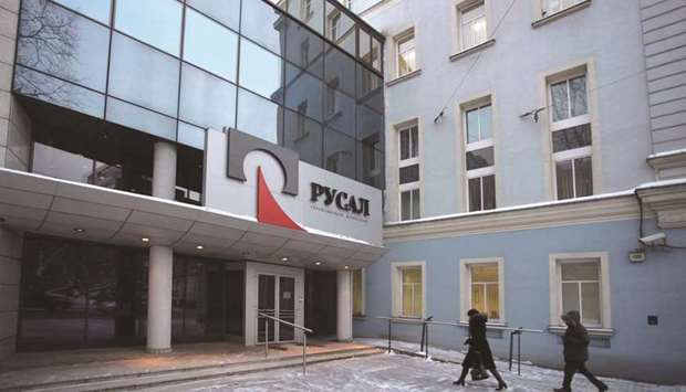 Employees enter the headquarters of United Co Rusal in Moscow (file). By making a technical tweak to sanctions on Rusal, the US Treasury handed a potential lifeline to buyers of aluminium whose annual contracts with the Russian company are soon due to expire.