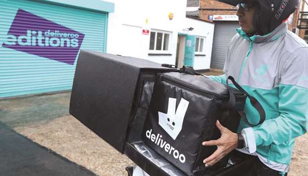 A bid for London-based Deliveroo, last valued at more than $2bn, would mark a major attempt by Uber to dominate the food-delivery business in Europe.