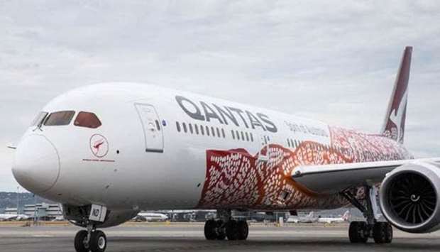   The Qantas Dreamliner was forced to return to Perth. 