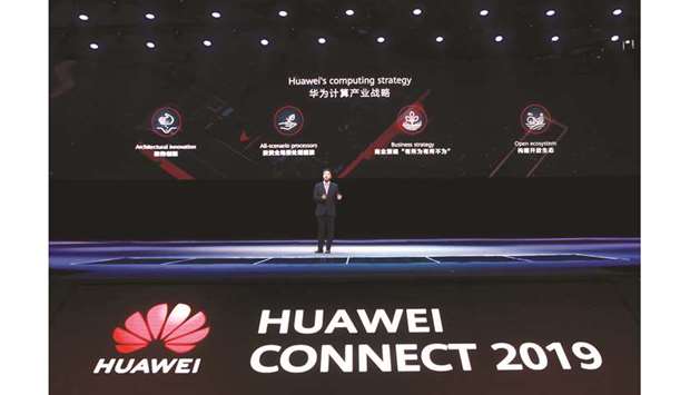 Ken Hu outlines Huaweiu2019s computing strategy at Huawei Connect 2019.