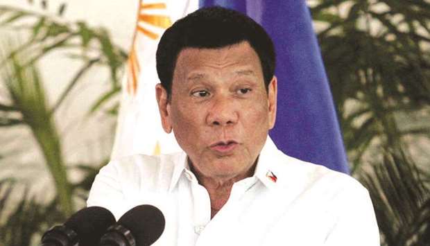 Duterte: warning ex-convicts