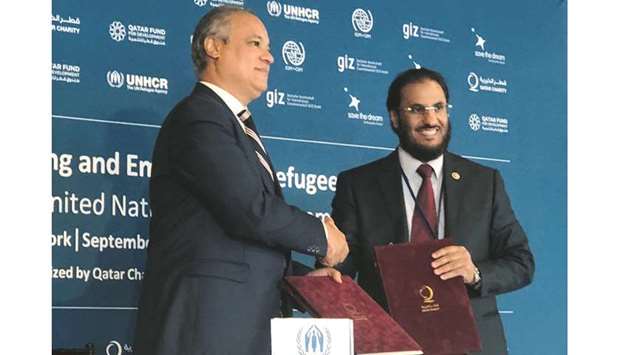 Officials at the agreement-signing ceremony.