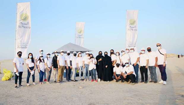 The event saw the participation of volunteers from employees at Al Meera corporate office who gathered recently at Jazirat Bin Ghannam in Al Khor beach to conduct a thorough clean-up, removing plastic waste and other forms of litter from the vicinity