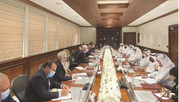 During the meeting, they discussed aspects of bilateral relations, especially related to agriculture, food security, environment, climate change, municipal work , and the pioneering projects that Qatar is witnessing in all fields.