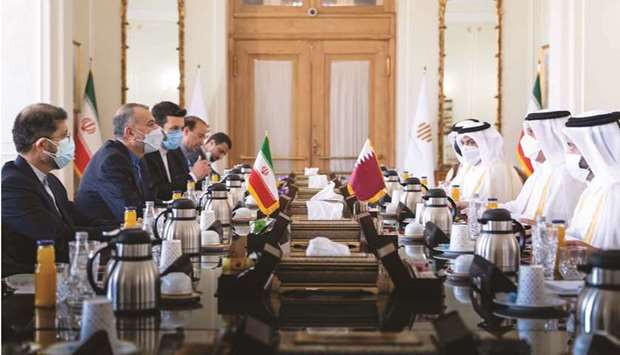 During the meeting, they reviewed bilateral relations between the two countries, and various regional and international issues, as well as the latest developments in Afghanistan.