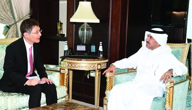 HE the Secretary-General of the Ministry of Foreign Affairs Dr Ahmed bin Hassan al-Hammadi received the message during his meeting on Thursday with South Korean ambassador to Qatar Joon Ho-lee.