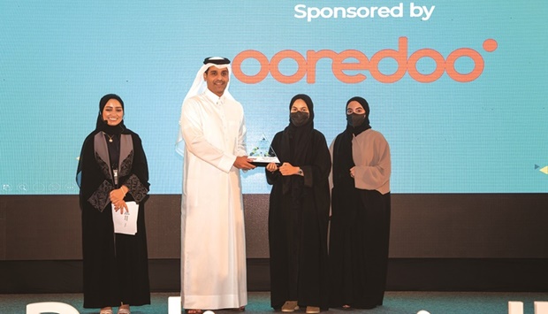 The awards ceremony was held recently at Multaqa Centre in Education City in the presence of Sheikh Mohamed bin Abdulla al-Thani, CEO at Ooredoo Qatar, who presented the Ooredoo Award to the winners.