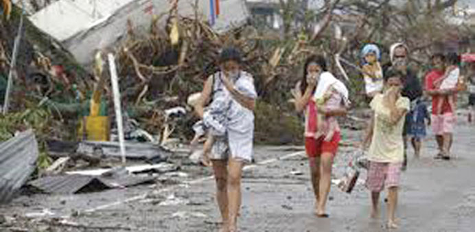  Typhoon Haiyan left thousands stranded in Philippines.
